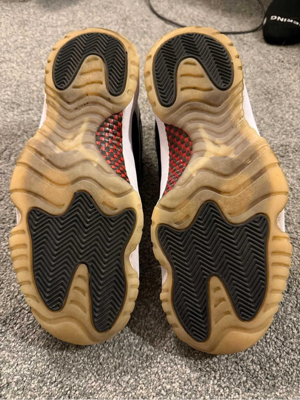 Air Jordan 11 Retro Low Barons, 10.5 M